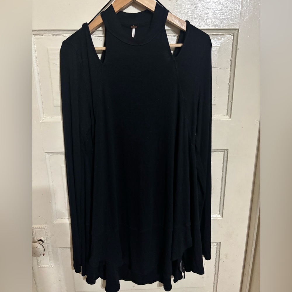 Free People cold shoulder mini dress size Large with mock neck